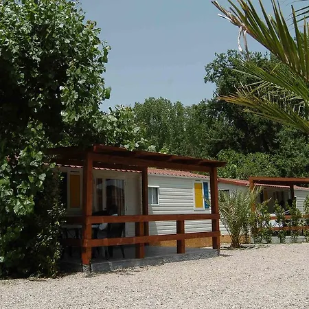 Marina Di Village Club פארק נופש