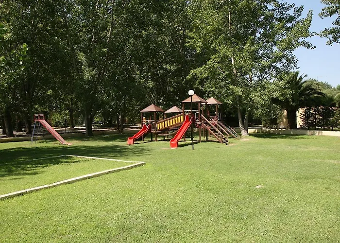 Marina Di Village Club