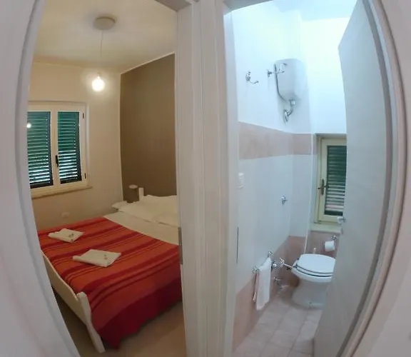 Marina Di Village Club פארק נופש רוסאנו