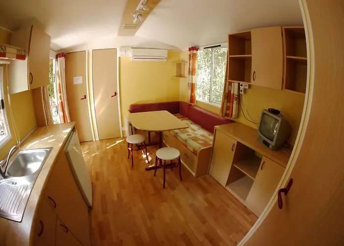 פארק נופש Marina Di Village Club